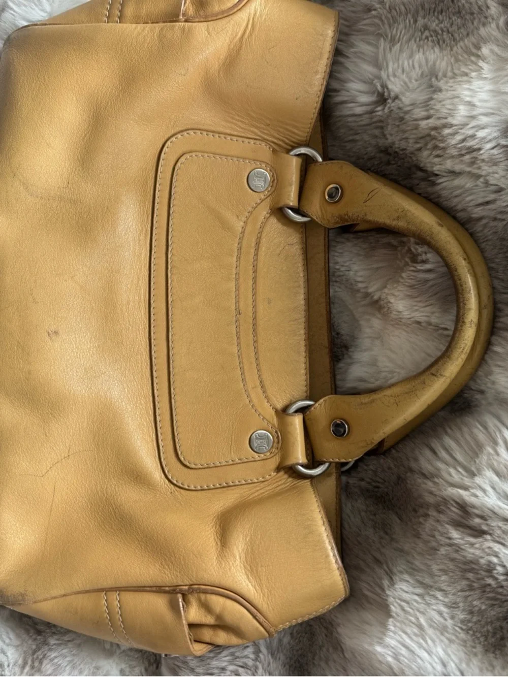 Celine Tan Leather Elegant Top-Handle Shoulder Bag - Picture 3 of 6